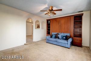 1107 E Diamond Dr, Tempe, AZ 85283 photo 4