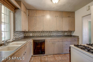 2221 E Fairmount Ave, Phoenix, AZ 85016 photo 9