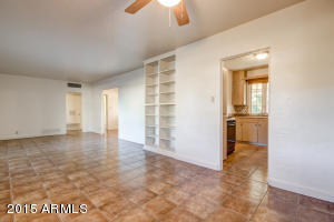 2221 E Fairmount Ave, Phoenix, AZ 85016 photo 6