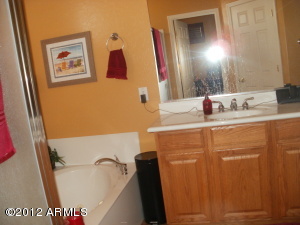 4256 E Buckboard Rd, Gilbert, AZ 85297 photo 11
