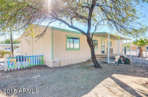 1101 S Lawson Dr, Apache Junction, AZ 85120 photo 1