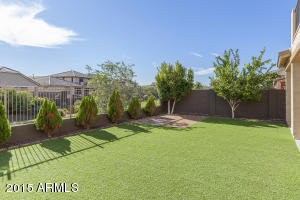 5527 W Hackamore Dr, Phoenix, AZ 85083 photo 2