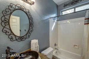1501 E Shamrock St, Gilbert, AZ 85295 photo 3