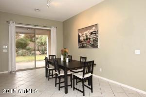 2219 E Branham Ln, Phoenix, AZ 85042 photo 14