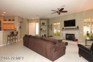 2219 E Branham Ln, Phoenix, AZ 85042 photo 8