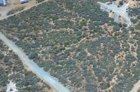 005 E Meadow Dr # A, Mayer, AZ 86333 photo 9