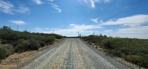 005 E Meadow Dr # A, Mayer, AZ 86333 photo 4