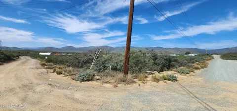 005 E Meadow Dr # A, Mayer, AZ 86333 photo 2