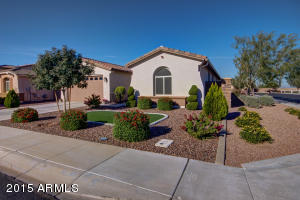 2564 Eleana Ln, Gilbert, AZ 85298 photo 3