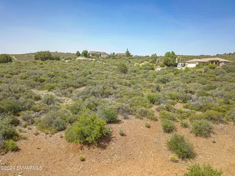 021 E Ore Sample Ln # B, Mayer, AZ 86333 photo 7