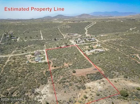 021 E Ore Sample Ln # B, Mayer, AZ 86333 photo 3
