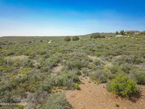 021 E Ore Sample Ln # B, Mayer, AZ 86333 photo 6