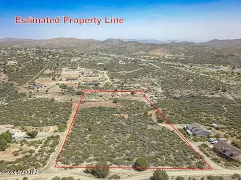 021 E Ore Sample Ln # B, Mayer, AZ 86333 photo 2