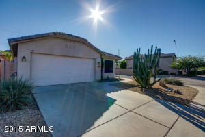 3341 E Blackhawk Dr, Phoenix, AZ 85050 photo 1