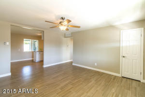 816 E Seldon Ln, Phoenix, AZ 85020 photo 4
