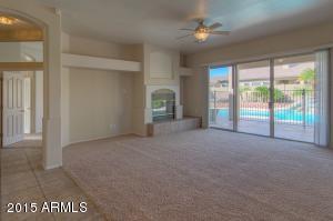 4378 E Lariat Ln, Phoenix, AZ 85050 photo 5