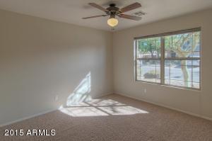 4378 E Lariat Ln, Phoenix, AZ 85050 photo 20