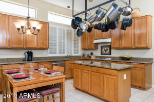 1984 E Divot Dr, Tempe, AZ 85283 photo 5