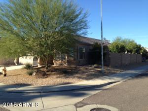 2432 E Rosemonte Dr E, Phoenix, AZ 85050 photo 2