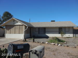 1824 S Buena Vista Dr, Apache Junction, AZ 85120 photo 2