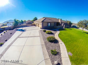2531 E Meadowview Dr, Gilbert, AZ 85298 photo 3