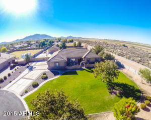 2531 E Meadowview Dr, Gilbert, AZ 85298 photo 1