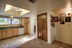321 E Aspen Way, Gilbert, AZ 85234 photo 18