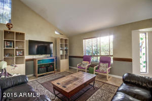 321 E Aspen Way, Gilbert, AZ 85234 photo 5