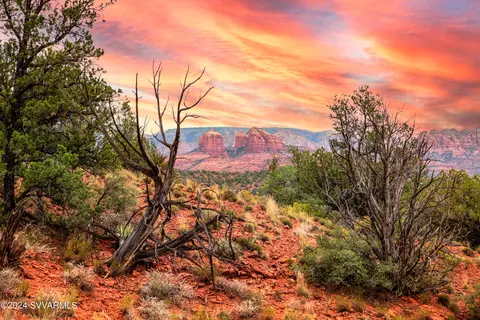 4669 Red Rock Loop Rd, Sedona, AZ 86336
