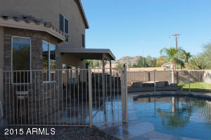 2406 E Taro Ln, Phoenix, AZ 85050 photo 12
