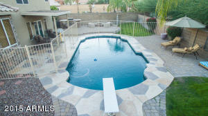 2406 E Taro Ln, Phoenix, AZ 85050 photo 8
