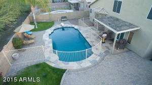 2406 E Taro Ln, Phoenix, AZ 85050 photo 6
