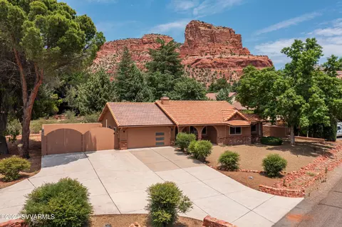 80 Oakcreek Dr, Sedona, AZ 86351