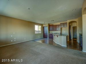 560 E Raven Ct, Gilbert, AZ 85297 photo 6