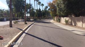 4132 E Bannock St, Phoenix, AZ 85044 photo 4