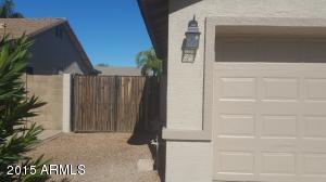 230 E Betsy Ct, Gilbert, AZ 85296 photo 5