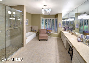 509 W Solano Dr, Phoenix, AZ 85013 photo 17