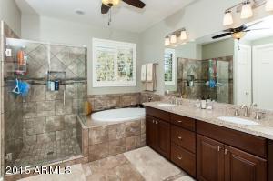 14 E Laurie Ln, Phoenix, AZ 85020 photo 16
