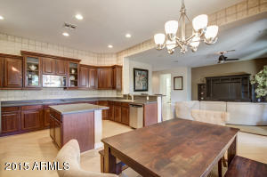 4245 S Summit St, Gilbert, AZ 85297 photo 17