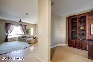 4245 S Summit St, Gilbert, AZ 85297 photo 9