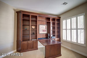 4245 S Summit St, Gilbert, AZ 85297 photo 7