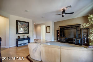 4245 S Summit St, Gilbert, AZ 85297 photo 12