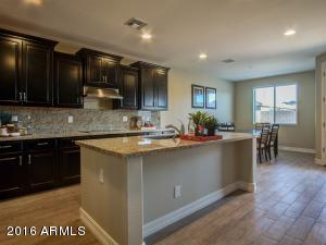 3933 E Strawberry Dr, Gilbert, AZ 85298 photo 10