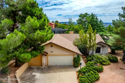 30 Adobe Cir, Sedona, AZ 86351