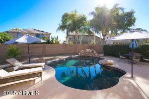 899 E Oakland St, Gilbert, AZ 85295 photo 2