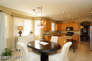 899 E Oakland St, Gilbert, AZ 85295 photo 6
