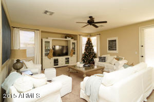 899 E Oakland St, Gilbert, AZ 85295 photo 11