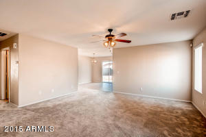 2016 S 71st Dr, Phoenix, AZ 85043 photo 10