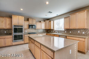 3089 E San Angelo Ave, Gilbert, AZ 85234 photo 2