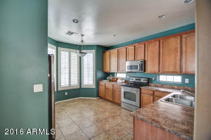 4177 E Santa Fe Ln, Gilbert, AZ 85297 photo 9